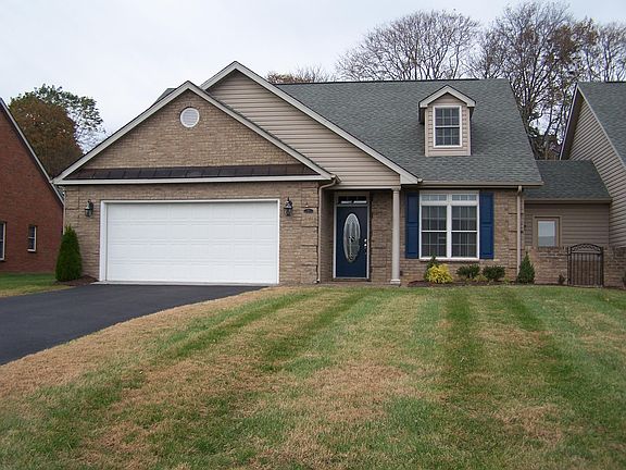2nd image of 113 Medallion Ct