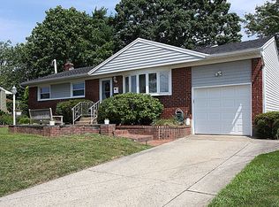311 Balchen St, Massapequa Park, NY 11762