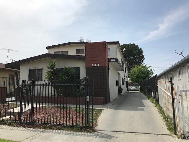 1st image of 8633 Orchard Ave