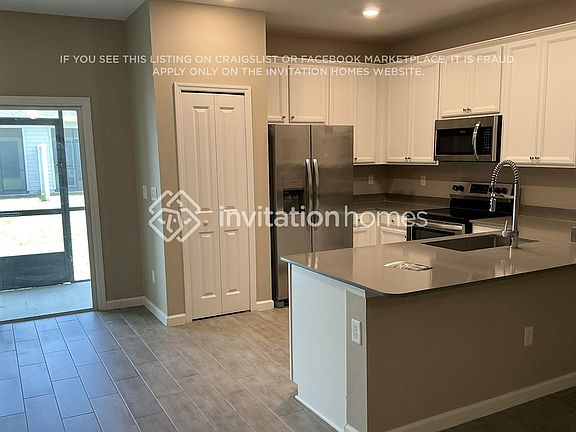 3rd image of 185 Sweet Lemon Ln