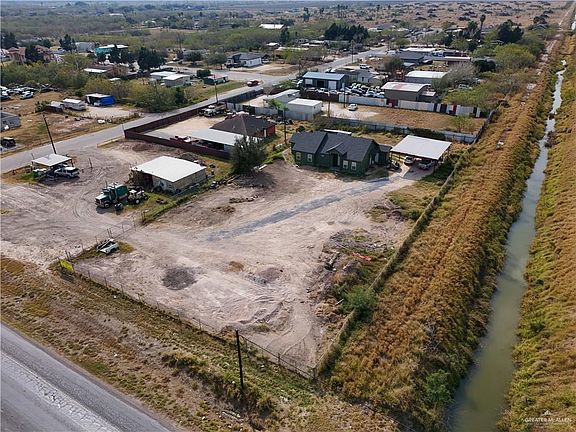 2nd image of 1915 Mirasol Dr
