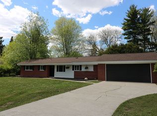6701 Pear Ln, Clarkston, MI 48346