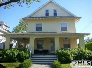 104 Elberon Ave, Loch Arbour, NJ