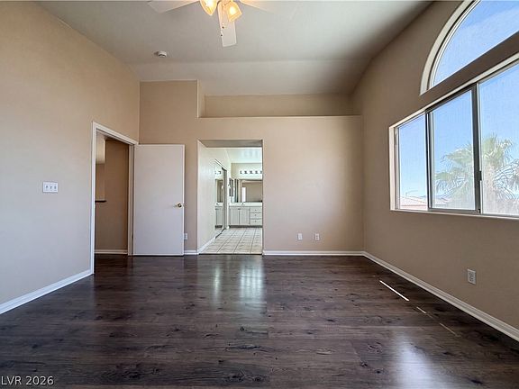 4th image of 9515 Windborne Ave
