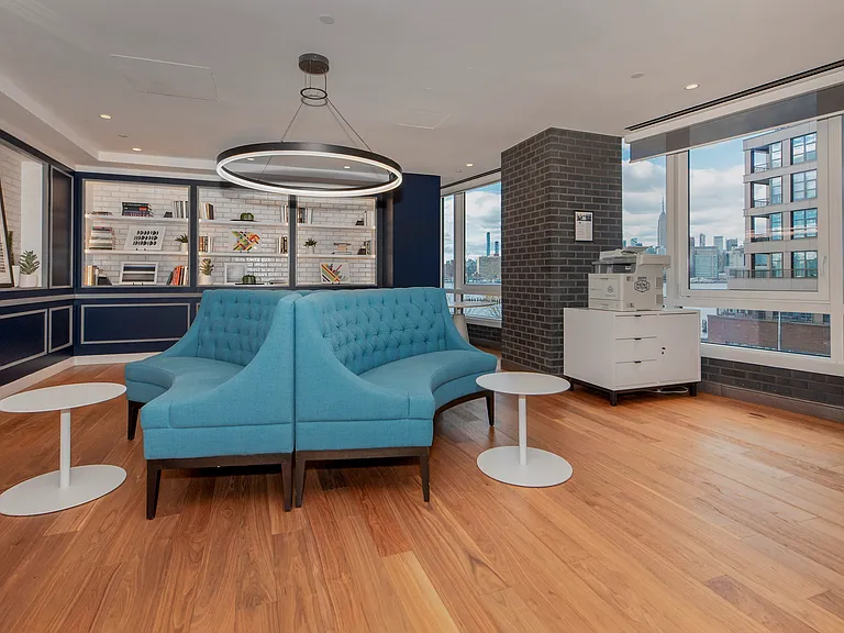 21 India St #S309 — Photo 25