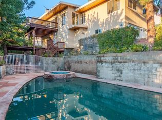 750 Luton Dr, Glendale, CA 91206
