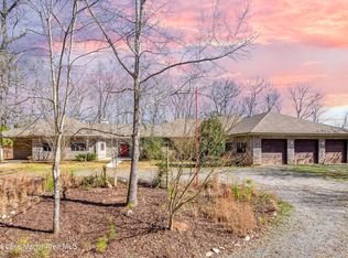 60 Spradley Rd, Eclectic, AL 36024