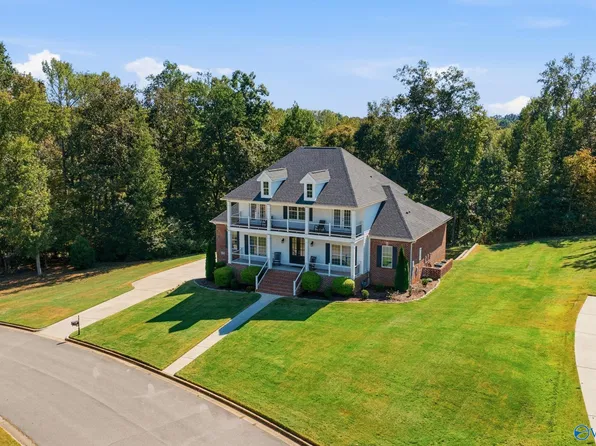 175 Edenshire Dr, Huntsville, AL 35811