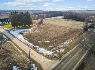 3315 Nelson Rd #1, Sun Prairie, WI 53590