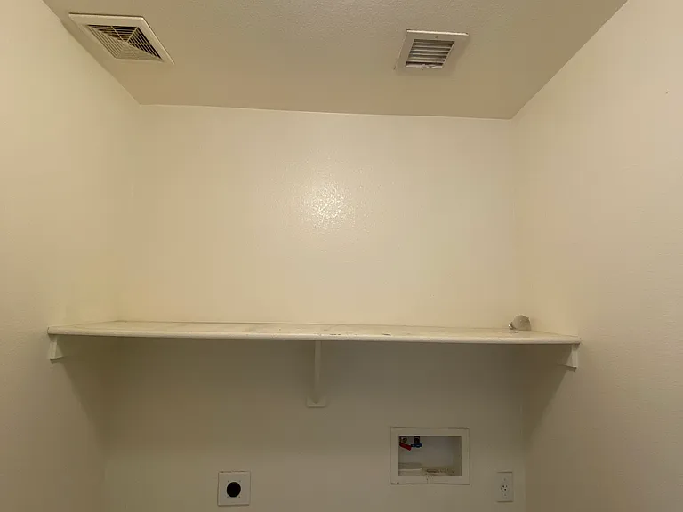 249 W Jersey Way — Photo 9