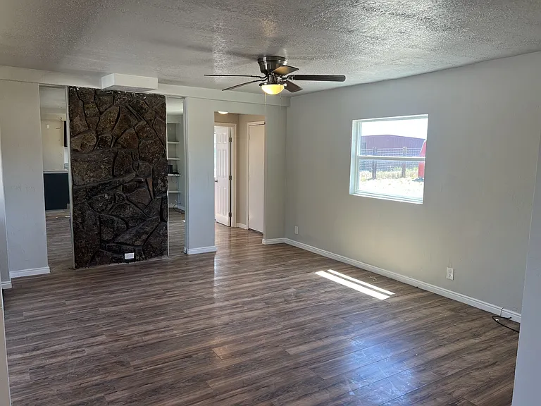 318 Marble Dr — Photo 17