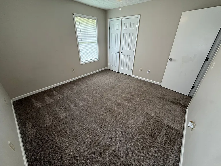 100 Peek Dr — Photo 13