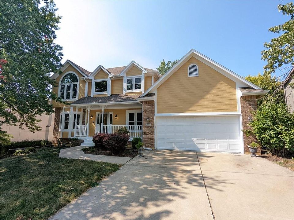 204 SE Somerset Dr, Lees Summit, MO 64063 Zillow