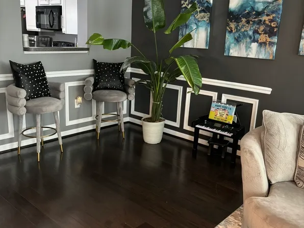 5546 Capital Gateway Dr, Suitland, MD 20746