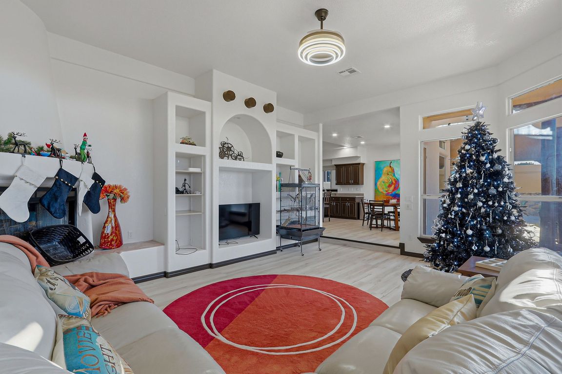 next background image