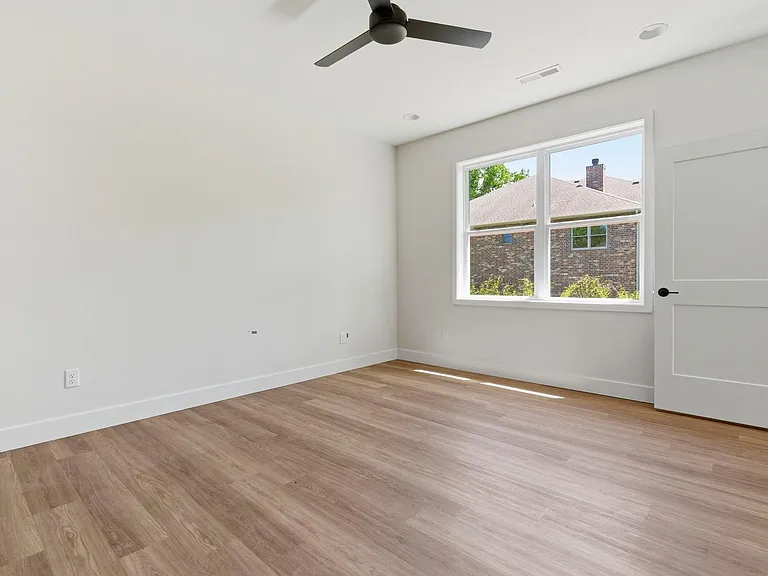 4423 S Reed Ave — Photo 42