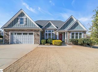 49 Thornbriar Ct, Travelers Rest, SC 29690