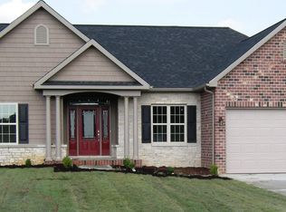214 Arbor Meadows Ct, Fairview Heights, IL 62208