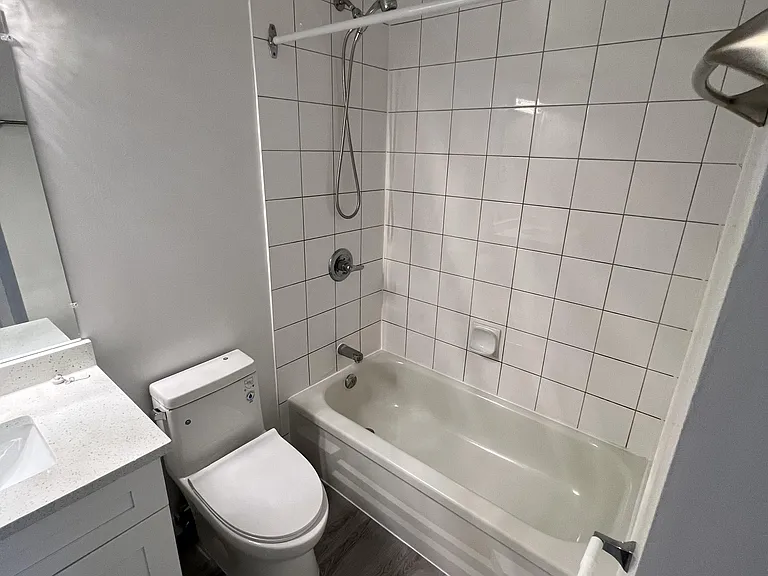 549 Dansey Ave — Photo 34