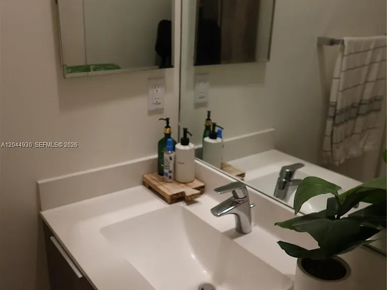 10467 NW 82nd St #16 — Photo 12