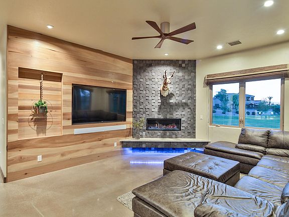 5th image of 745 Malibu Ct