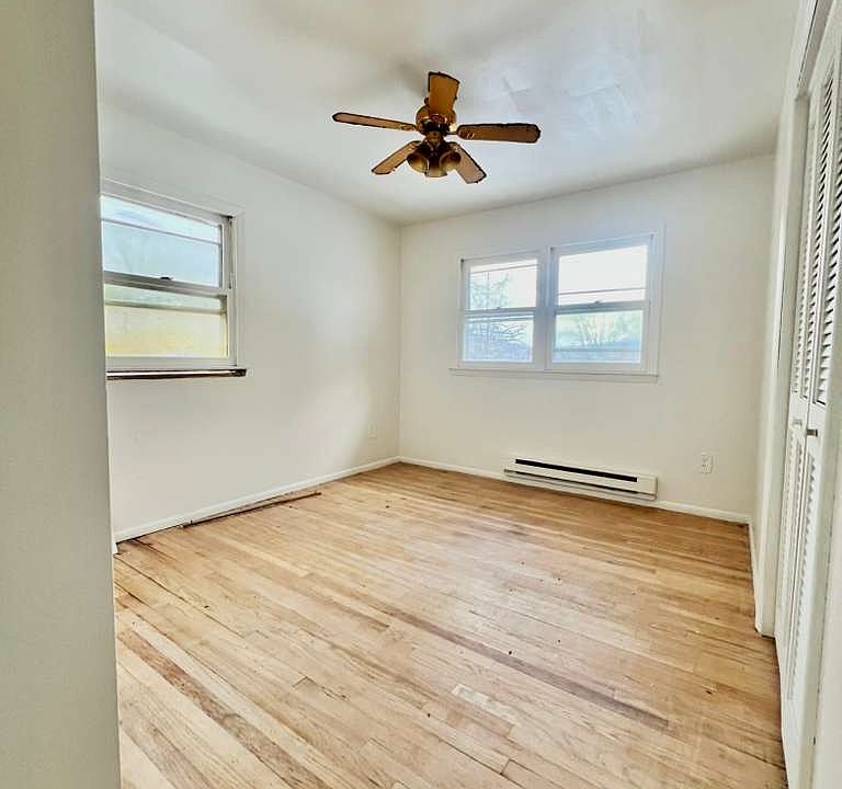 1st image of 3 Hamilton Ave #0