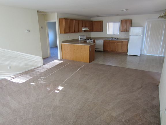 5th image of 73484 El Paseo Dr APT B