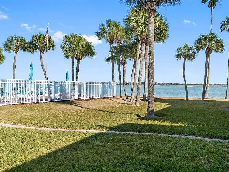 1451 Gulf Blvd #101 — Photo 14