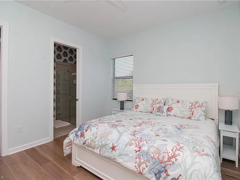 3123 Heather Glen Ct — Photo 32