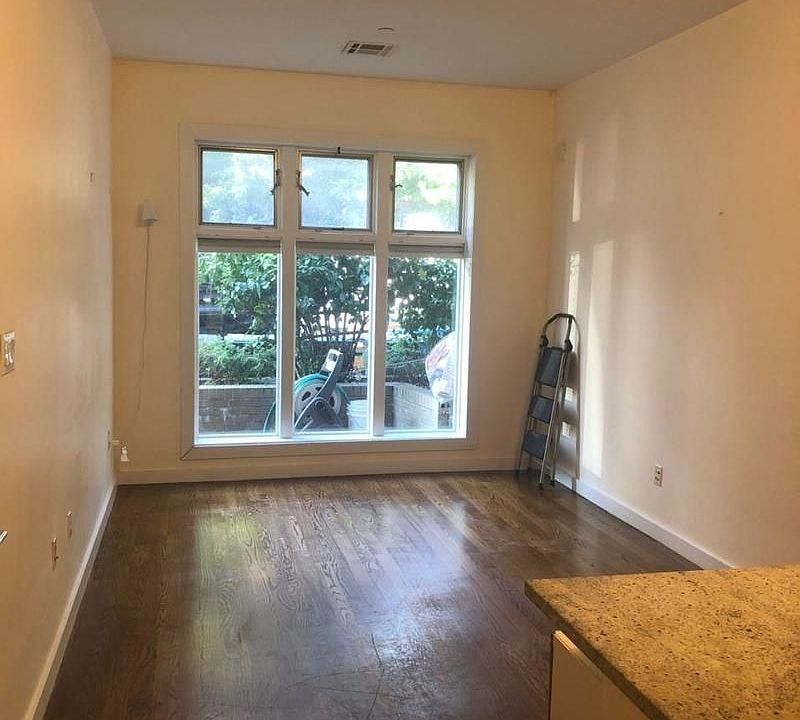 1st image of 146 Clifton Pl APT 1B