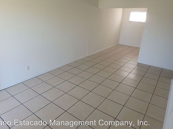 3rd image of 2618 10th Ave APT 23
