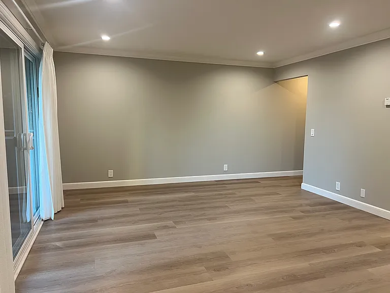 418 Laurel St #11 — Photo 14