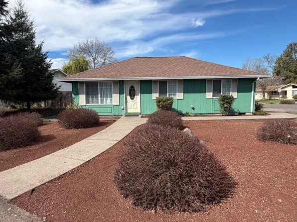 3855 W 18th Ave, Eugene, OR 97402