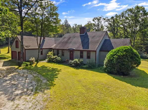 36 Black Bear Trail, Holderness, NH 03245