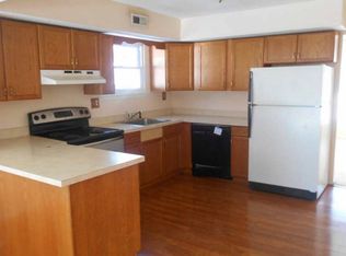 203 Winchester Ct, Voorhees, NJ 08043