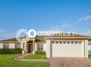 301 Majestic Gardens Dr, Winter Haven, FL 33880