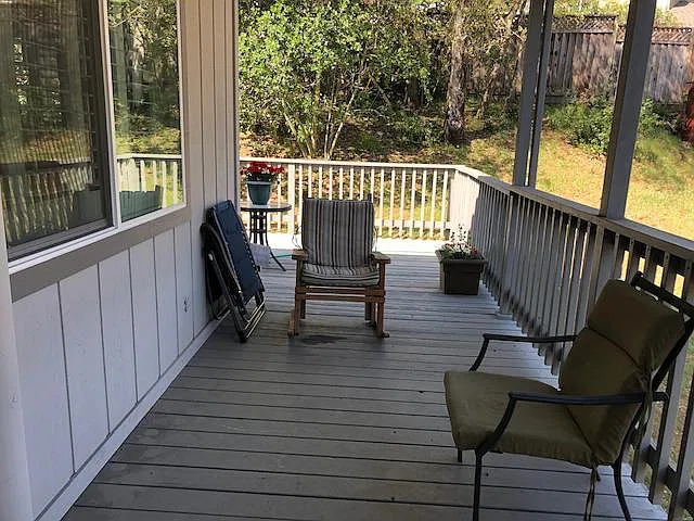 81 Terrace View Dr — Photo 3