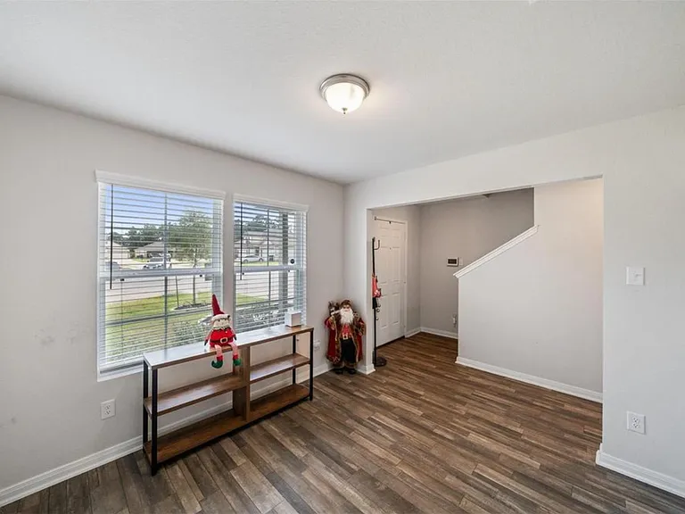 2224 Cedar Valley Dr — Photo 20