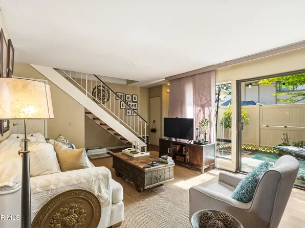28638 Conejo View Dr, Agoura Hills, CA 91301