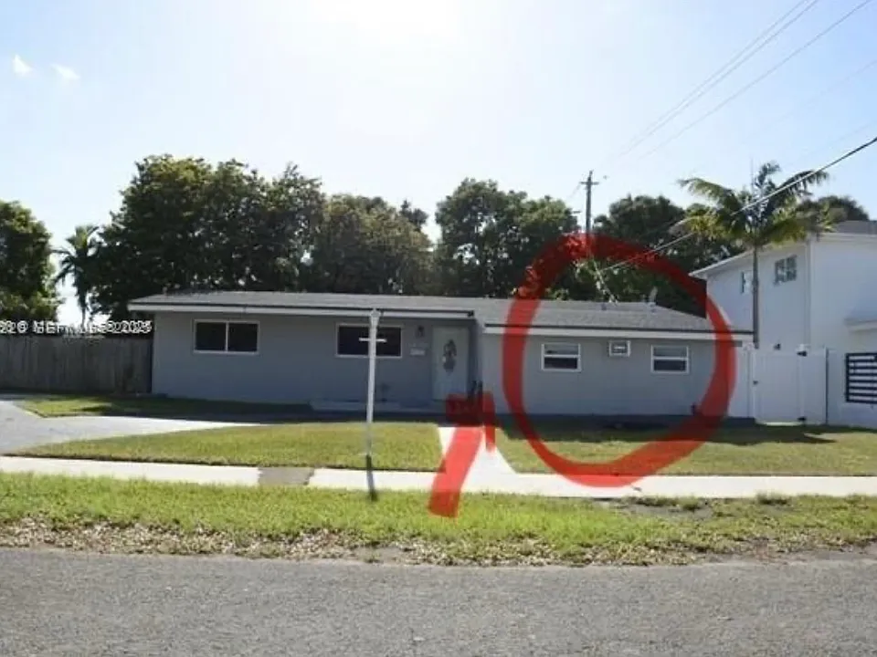 1610 SW 87th Ct
