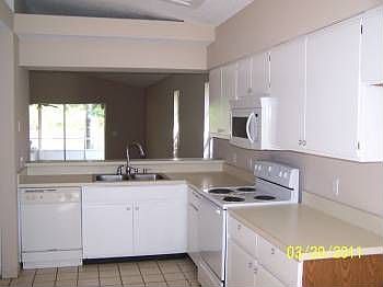 4th image of 11107 Elmfield Dr