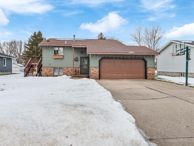145 4th Ave NW, Elgin, MN, 55932