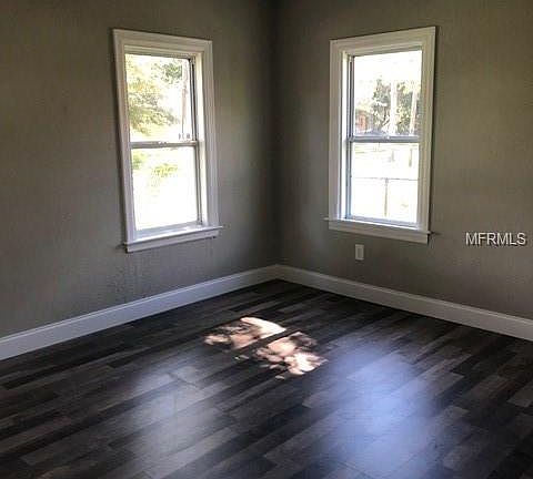 3rd image of 5328 Andrus Ave