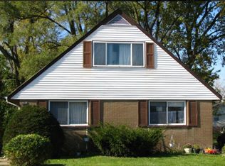 15330 7th Ave, Phoenix, IL 60426