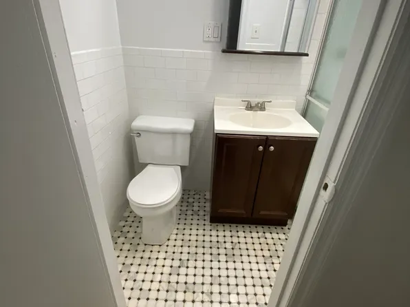 300 East 2nd Street image 23 of 23