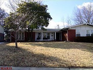 1st image of 615 Gateswood Dr