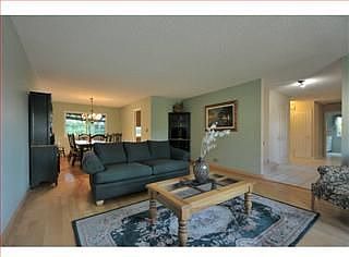 3rd image of 124 Park Sharon Dr