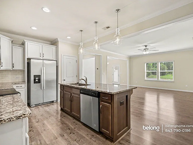 439 Tayberry Ln — Photo 11