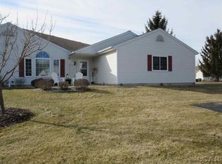 604 Carriage Dr, Tecumseh, MI 49286