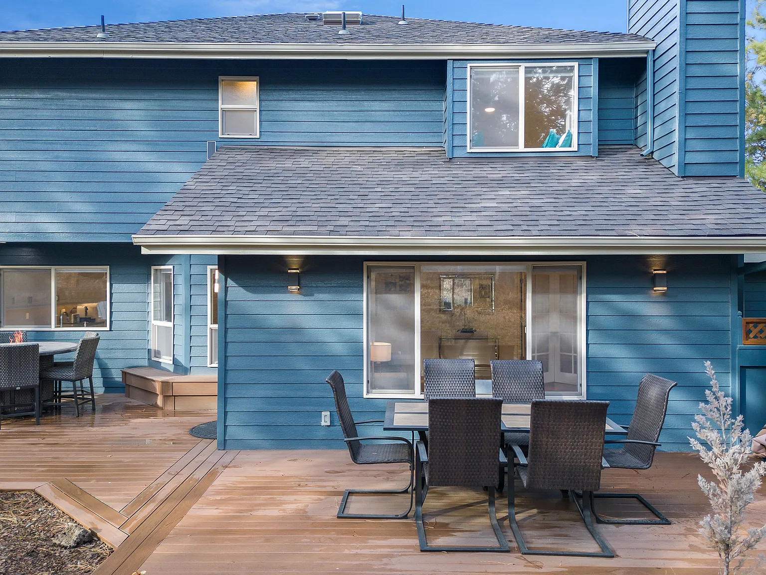 5 bed, 3.5 bath, 3704 sqft, $4,800 — Photo 3